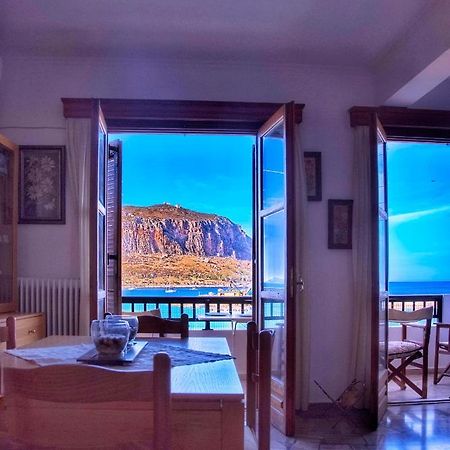Matroni'S House - 2Ος Όροφος, Ιδιόκτητο Σπίτι Lejlighed Monemvasía Eksteriør billede